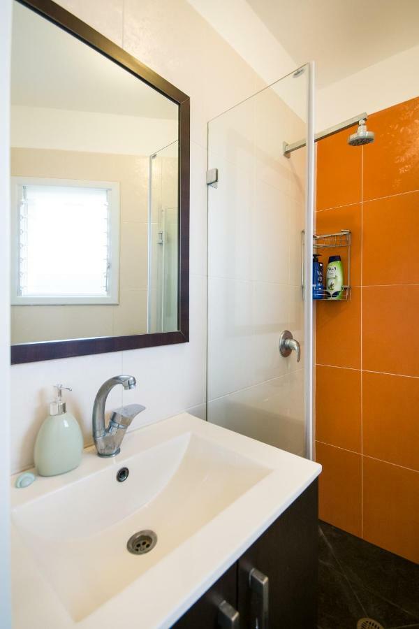 Homey Suite In Zichron Yaakov Зихрон-Яаков Экстерьер фото